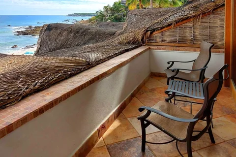 Ocean King Bed